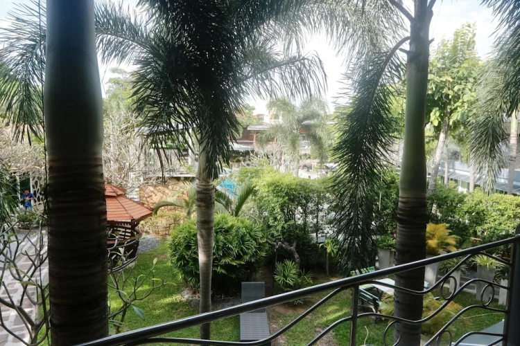 Comfort Double room with balcony and with park view