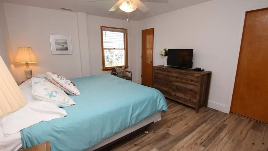Nanagra's Rainbow - 6 Br Home