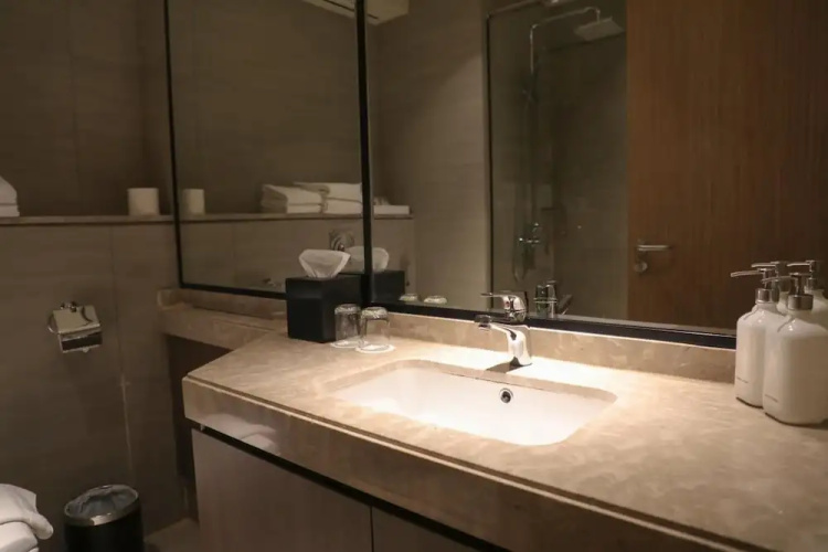 Abu Dhabi Airport Hotel
