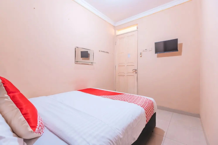 OYO 2765 Mulia Raja