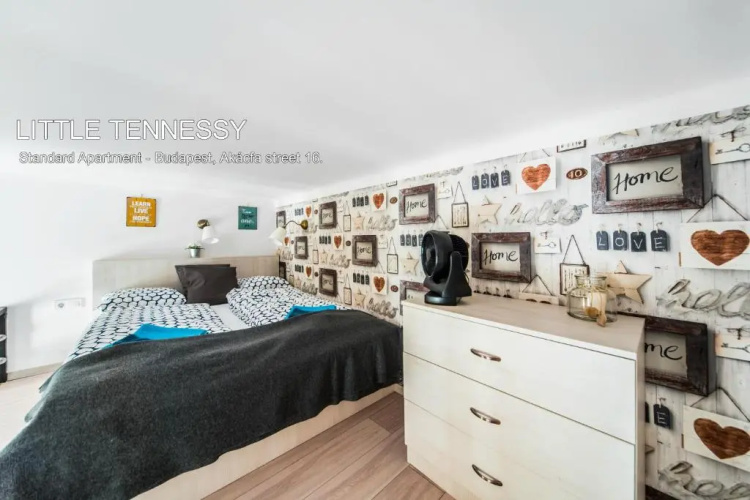 Little Americas Ring Apartments
