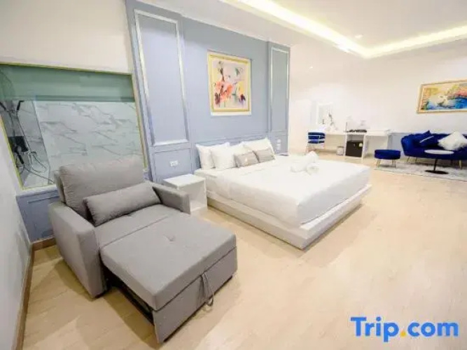 Marble Arch De Loei Hotel