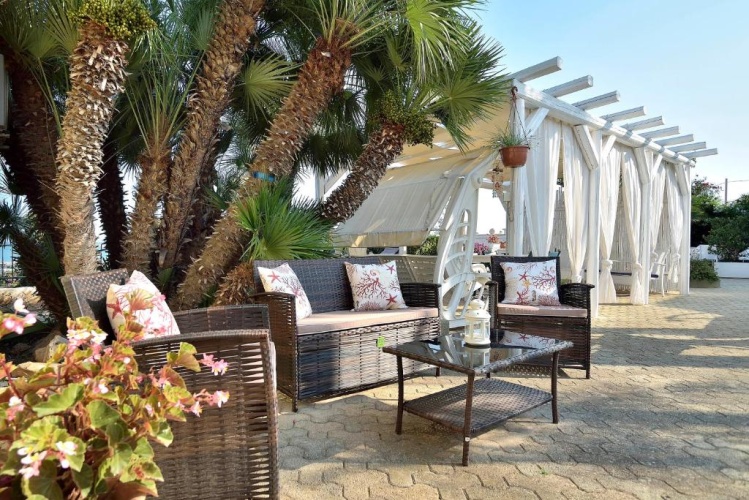 1 Bedroom Cottage with sea view