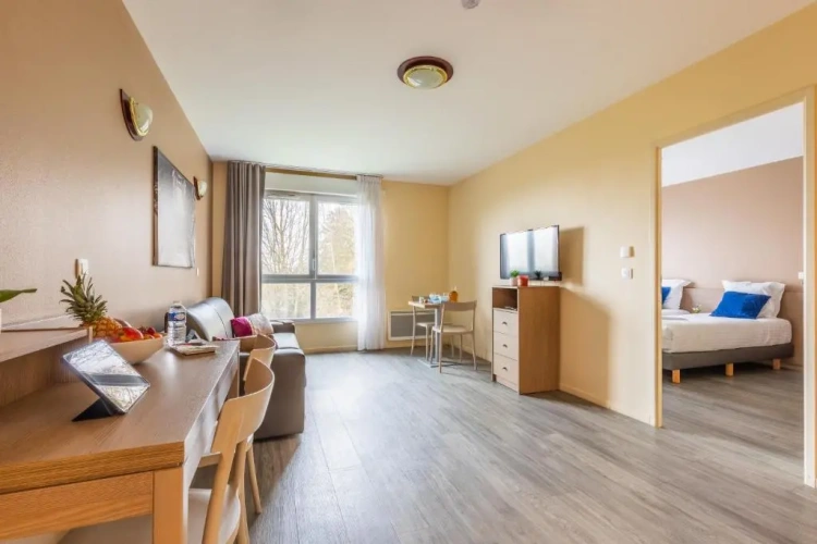 1 Bedroom Apartment