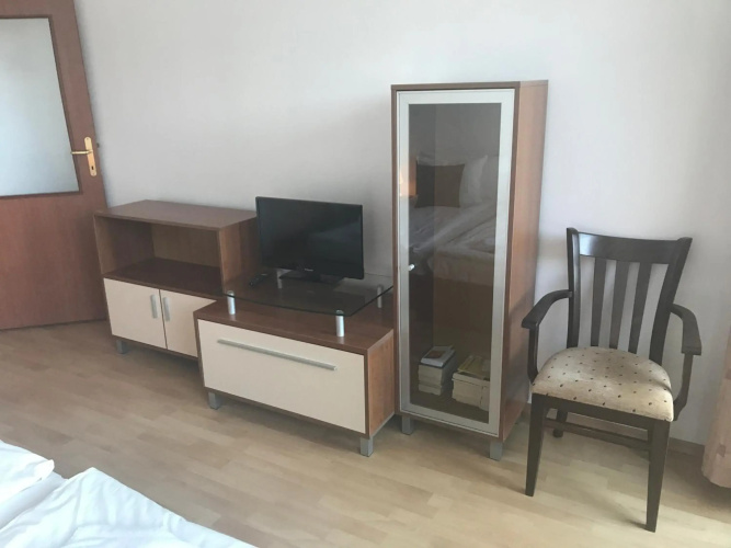 Flora Apartment 619