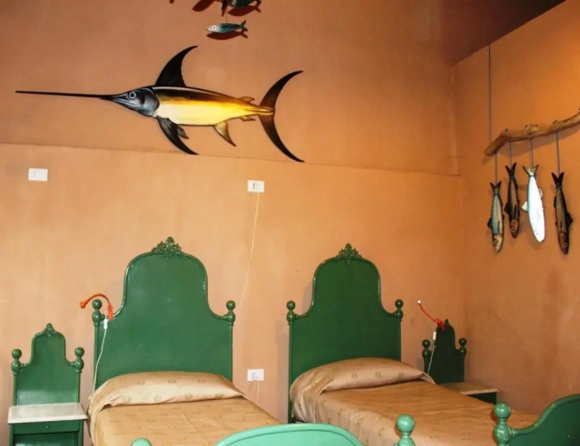 Standard Triple room