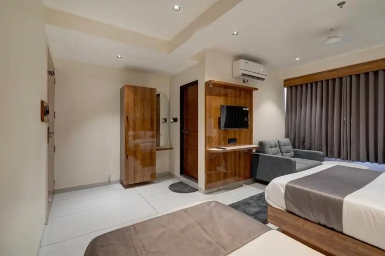 Guest rooms
