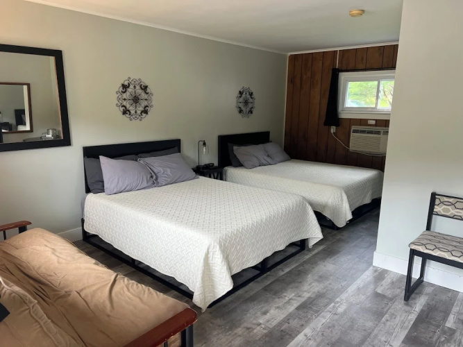 Colton Point Motel