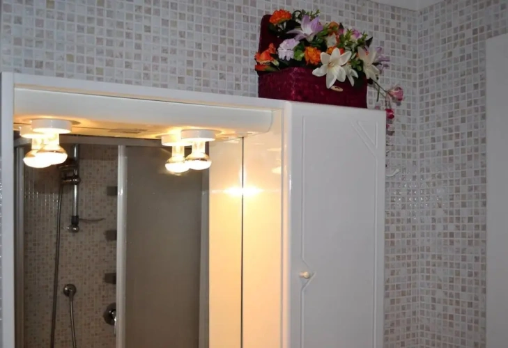 3 Bedrooms Cottage