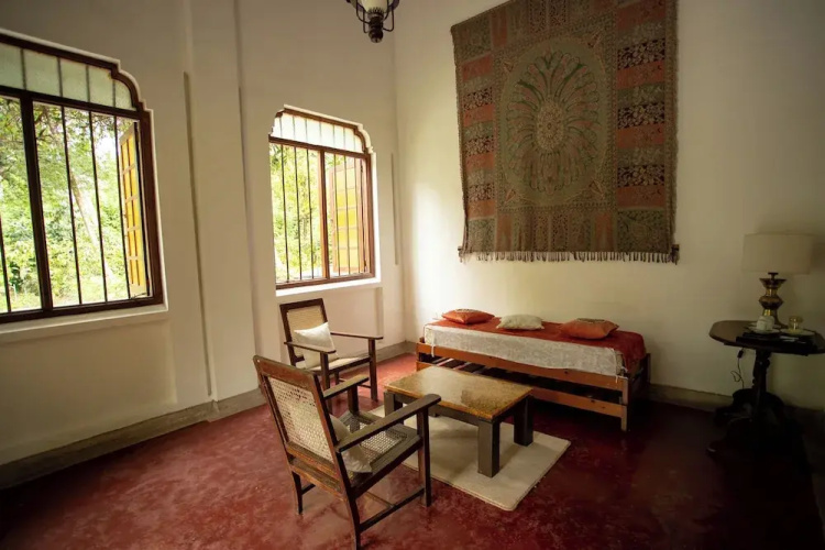 Eladetta Retreats
