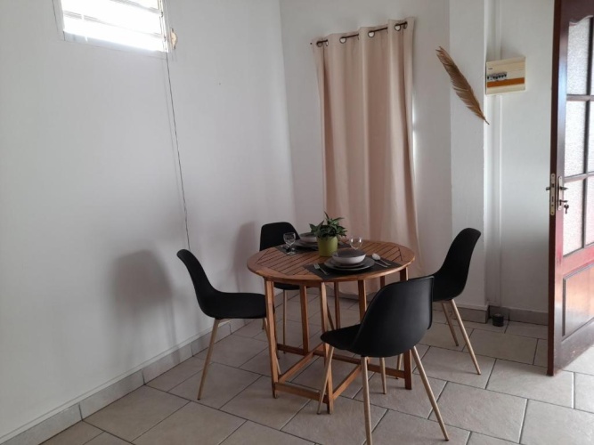1 Bedroom Double Apartment