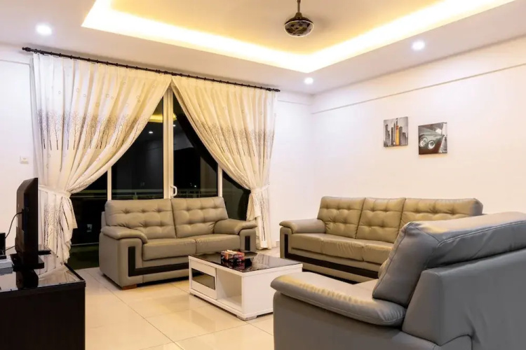 Meridian Sunset Suite by D Imperio
