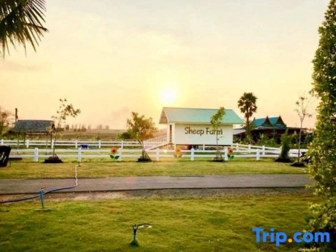 The Memory Luxury Resort