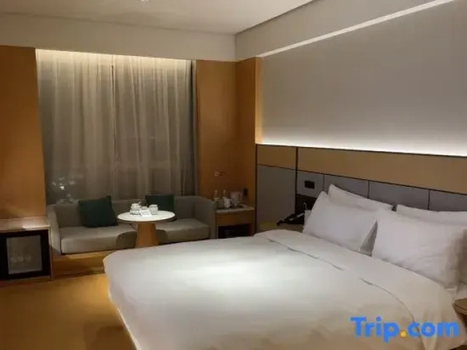 Deluxe Double Suite