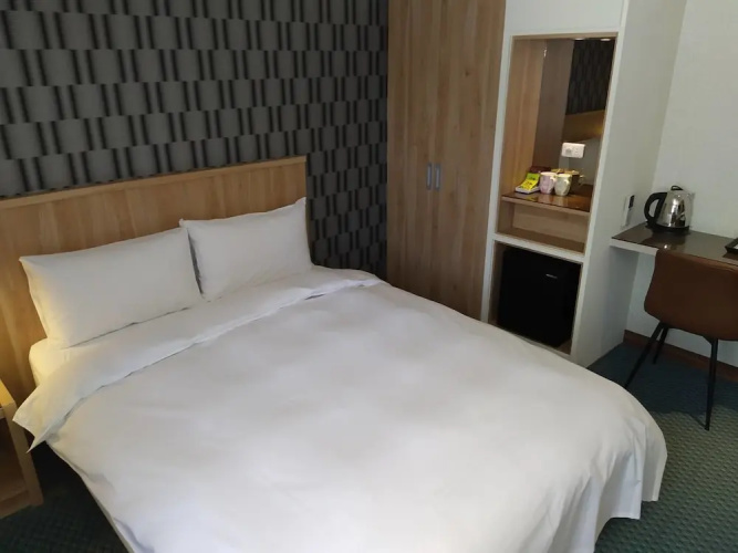 Chillax Inn