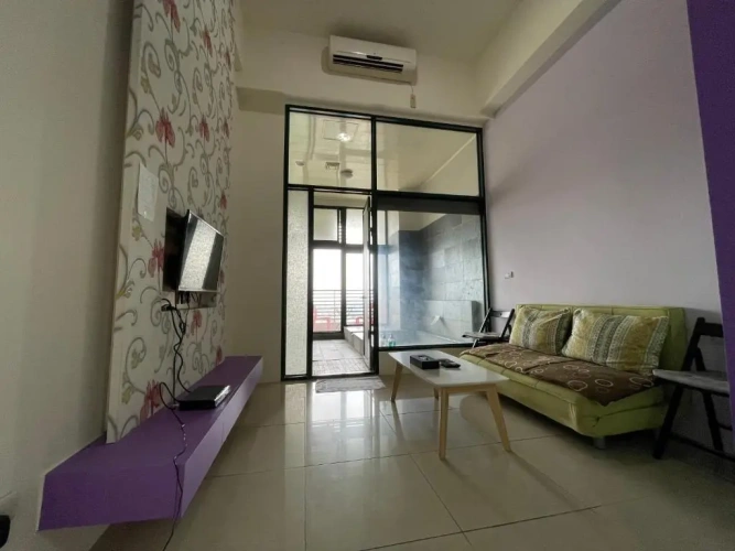 Quadruple Apartment