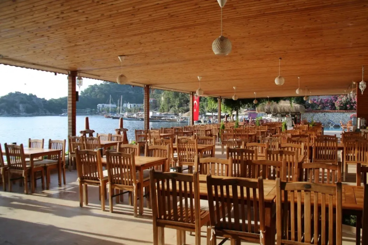 Zeybek Hotel