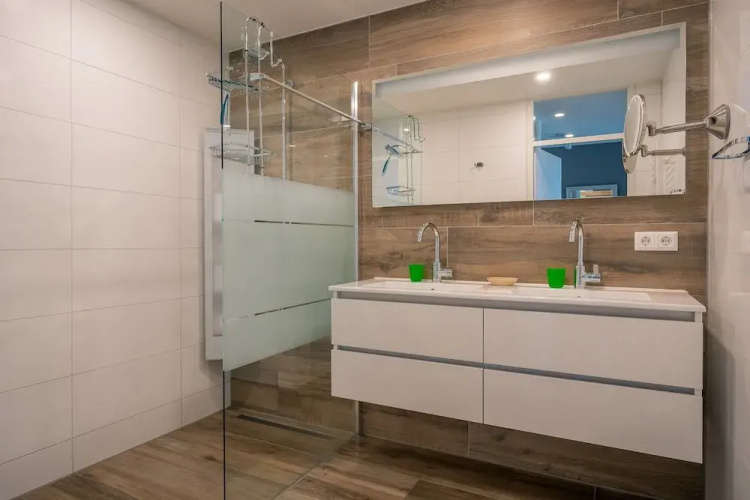 2 Person Apartment With sea View