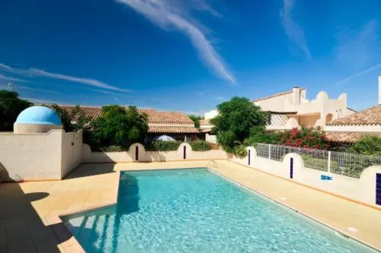 Hacienda Beach & Samaria Village
