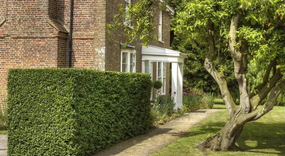 Goss Hall Bed & Breakfast
