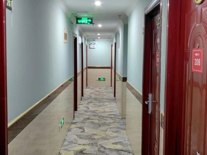 Zhexin Business Hotel