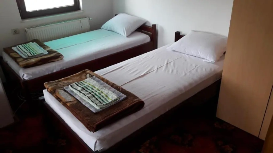 Economy Quadruple room