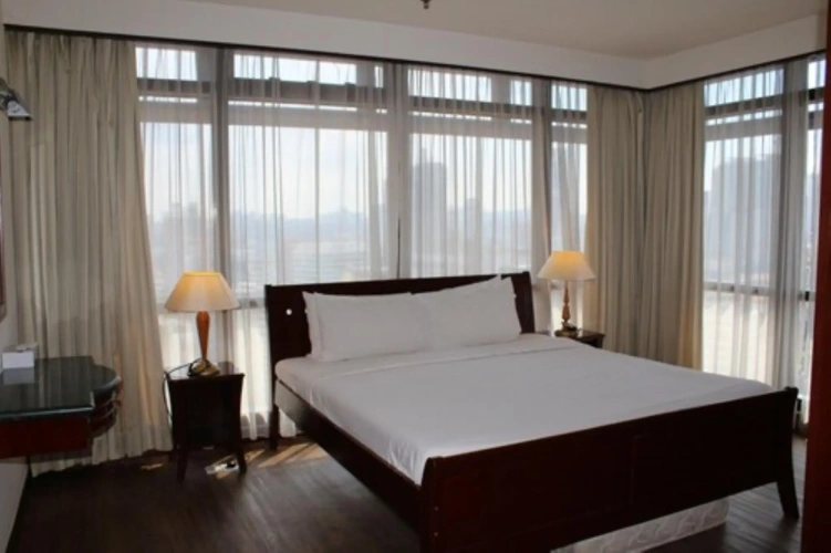 2 Bedrooms Quintuple Family Suite