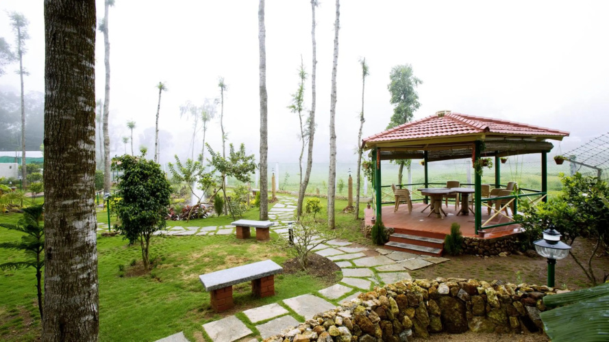 Happy Nest Resort