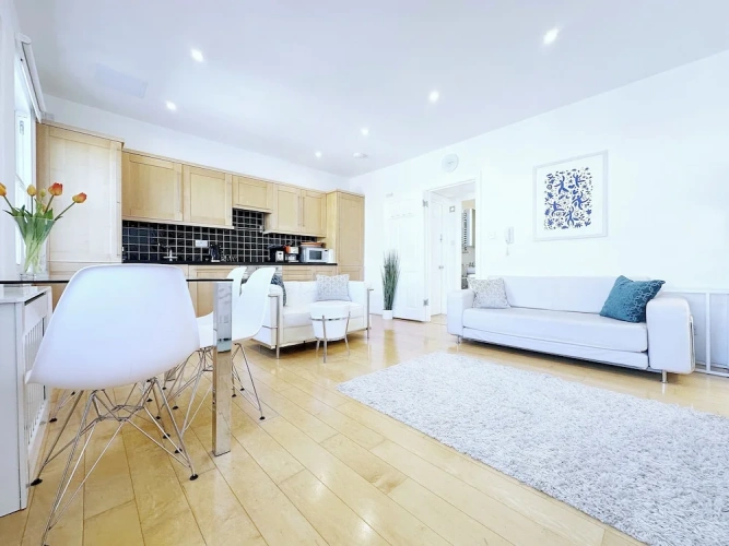 Deluxe Double Apartment