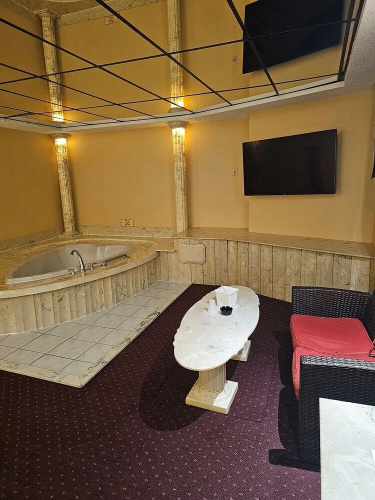 Loop Inn Motel