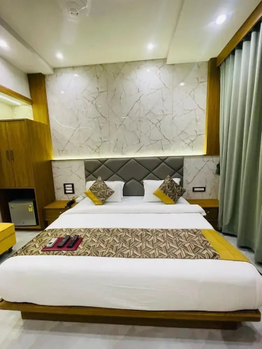 Hotel T2 Grand