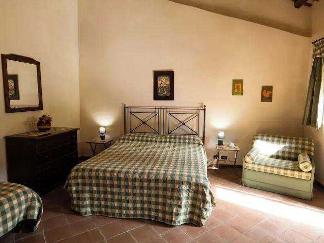 Classic Triple room