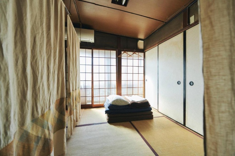 Bed in Dorm (male dorm)