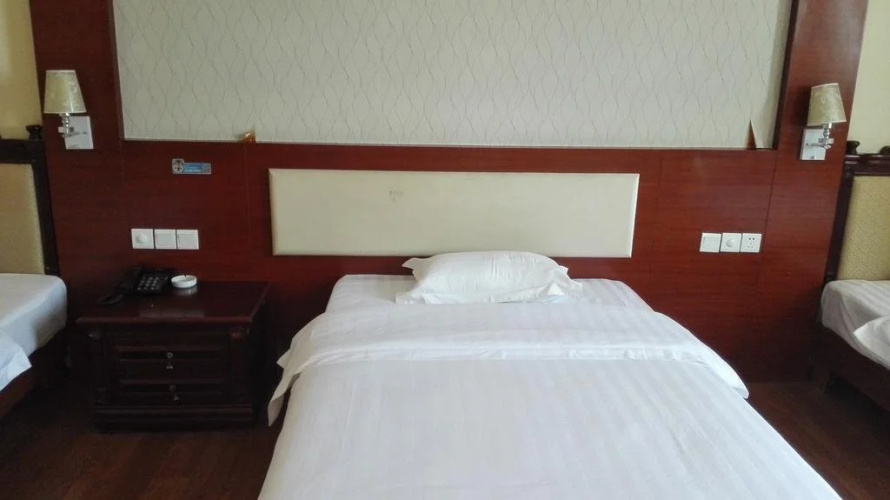 Guangzhou Junhong Business Hotel
