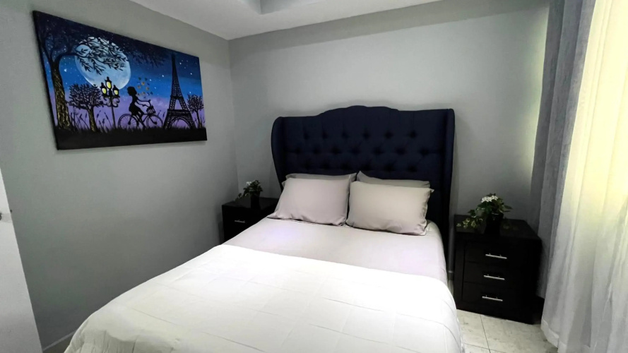 Private Penthouse / Penthouse Privado
