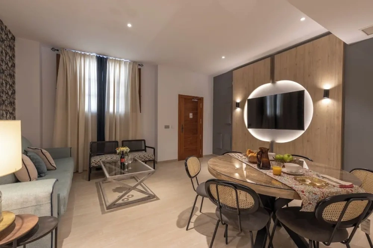 2 Bedrooms Superior Apartment