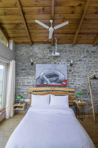 Seclude Ramgarh, Cliff's Edge