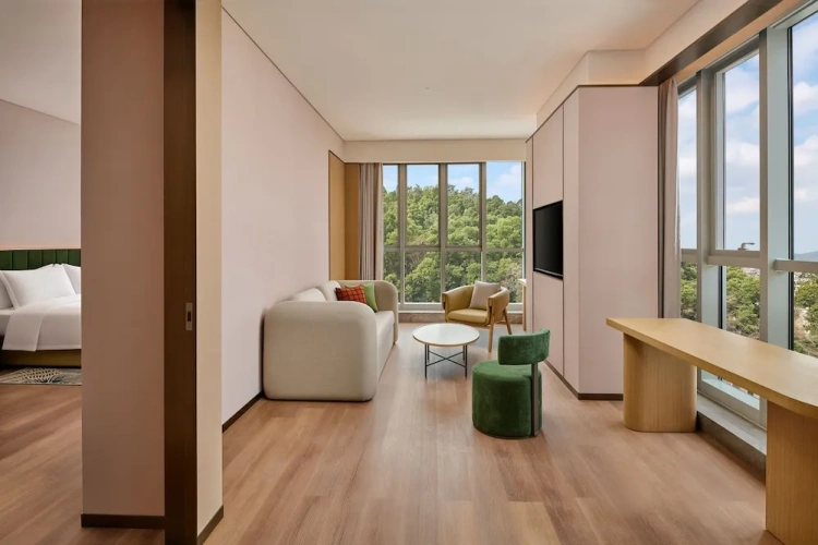 Deluxe Double Suite