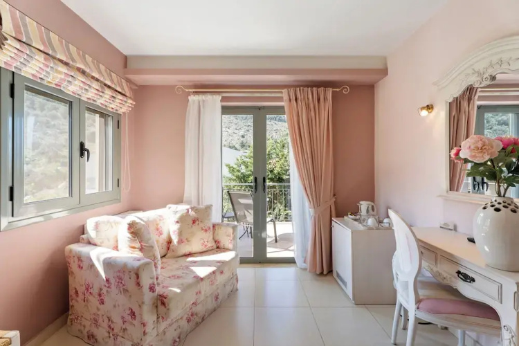 Aerinon Guesthouse