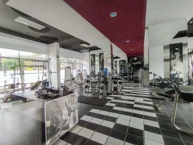 Spacious 1Br Classic At The Edge Bandung Apartment