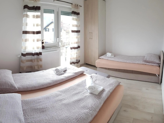 Apartman KIWI in a quite central area