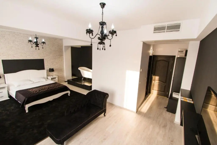 Evianne Boutique Hotel