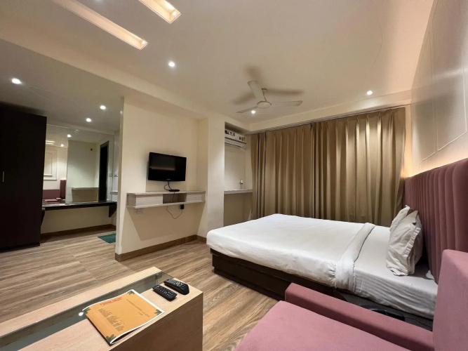 Hotel Morya Regency