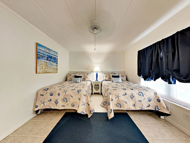 Beachfront Penthouse by RedAwning
