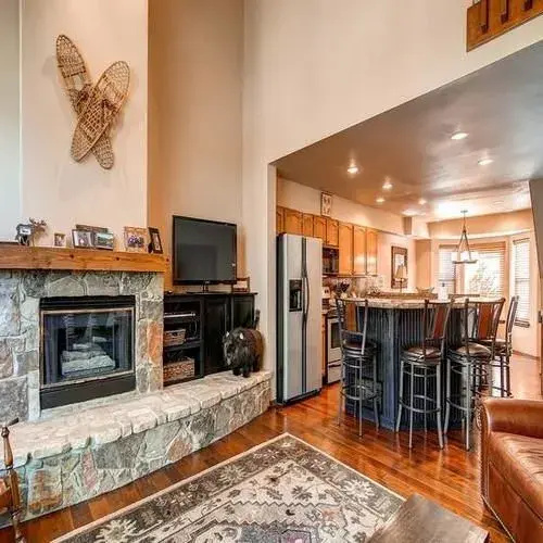Village Point By Pinnacle Lodging