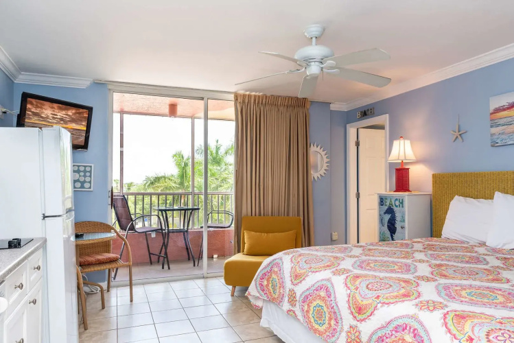 Casa Playa Beach Resort