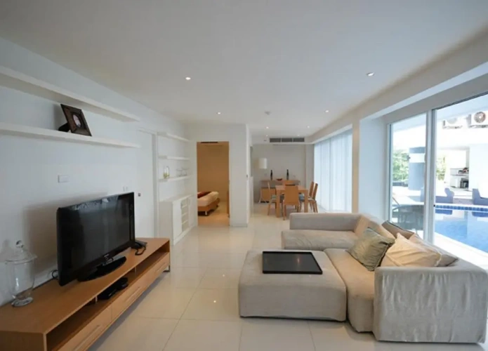 1 Bedroom Deluxe Double Apartment with pool view
