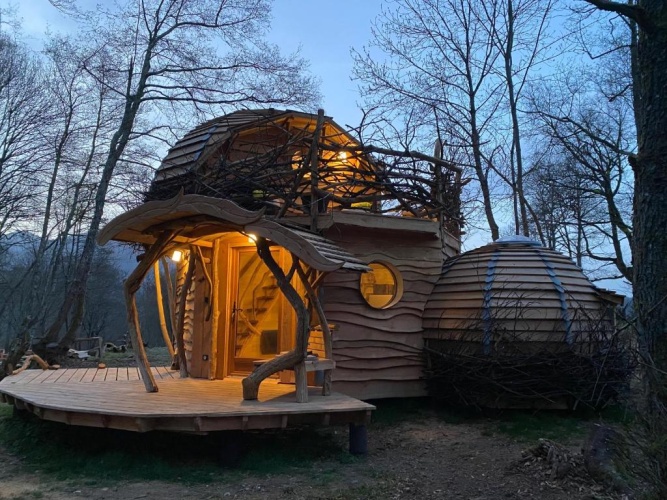 2 Bedrooms Chalet