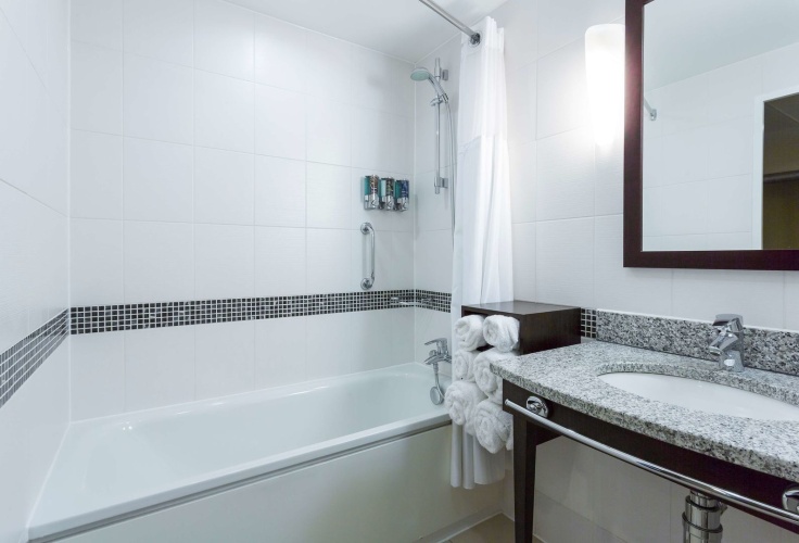 Hampton by Hilton Liverpool/John Lennon Airport photo 9