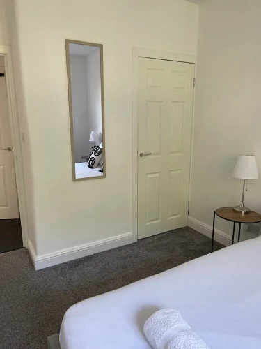Privategarden- Freeparking- wd- 2br- Wifi